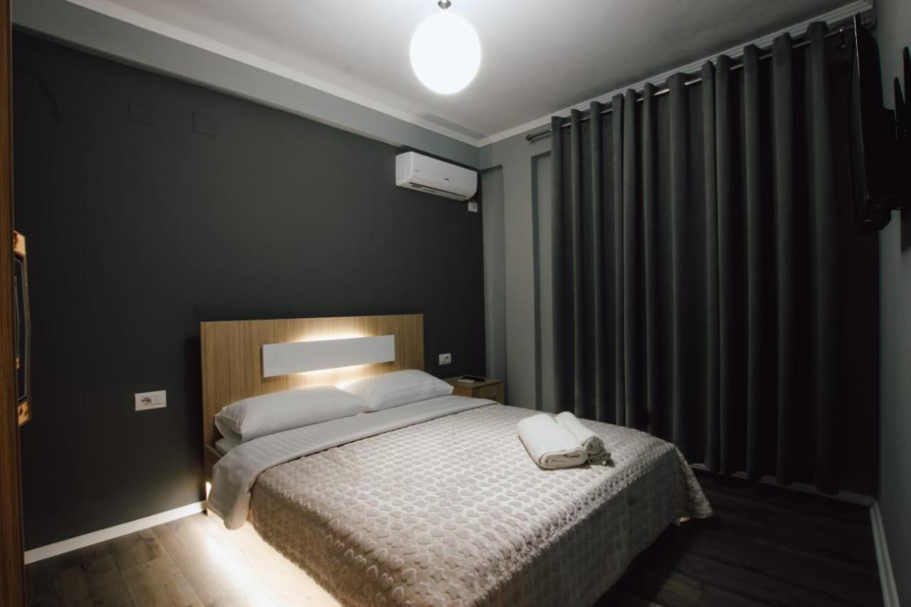 Novs Apartment 1 Gjirokaster Exterior photo
